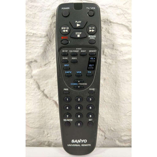 Sanyo B13205 TV VCR CATV 3-Device Universal Remote Control - Remote Controls