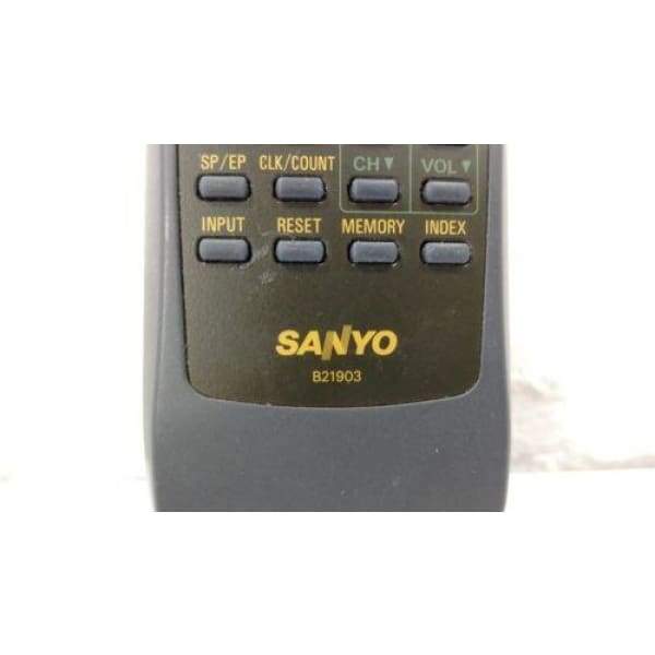 Sanyo B21903 B21902 B21908 TV VCR Remote for VWM280 VWM680 VWM668